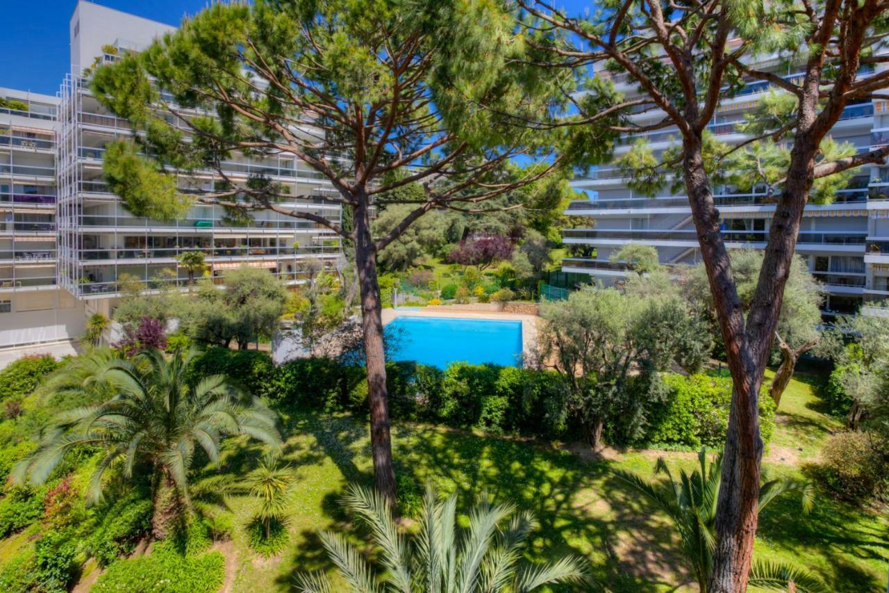 Les Lauriers Private Apartment Antibes Exterior photo